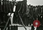 Standbild Alaskan Dorf Alaska USA, 1915, aus Sekunde 21 historischem Filmmaterial Videoclip 65675020847