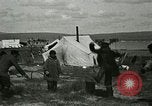 Standbild Alaskan Dorf Alaska USA, 1915, aus Sekunde 45 historischem Filmmaterial Videoclip 65675020847