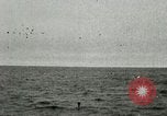Standbild Walfang Alaska USA, 1915, aus Sekunde 37 historischem Filmmaterial Videoclip 65675020848