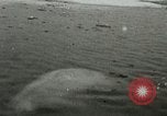 Standbild Walfang Alaska USA, 1915, aus Sekunde 57 historischem Filmmaterial Videoclip 65675020848