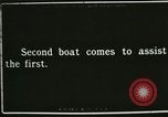 Standbild Walfang Alaska USA, 1915, aus Sekunde 60 historischem Filmmaterial Videoclip 65675020848