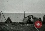 Standbild Eskimo Village Point Barrow Alaska USA, 1915, aus Sekunde 44 historischem Filmmaterial Videoclip 65675020852