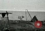 Standbild Eskimo Village Point Barrow Alaska USA, 1915, aus Sekunde 48 historischem Filmmaterial Videoclip 65675020852