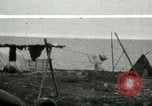 Standbild Eskimo Village Point Barrow Alaska USA, 1915, aus Sekunde 49 historischem Filmmaterial Videoclip 65675020852