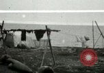 Standbild Eskimo Village Point Barrow Alaska USA, 1915, aus Sekunde 50 historischem Filmmaterial Videoclip 65675020852