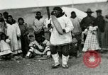 Standbild Native Esquimau Tanz Point Barrow Alaska USA, 1915, aus Sekunde 19 historischem Filmmaterial Videoclip 65675020854