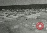 Standbild Ice breaking Arktischen Ozean, 1915, aus Sekunde 48 historischem Filmmaterial Videoclip 65675020855