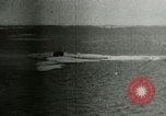 Standbild Polar Bear Jagd Herschel Island Arktischen Ozean, 1915, aus Sekunde 25 historischem Filmmaterial Videoclip 65675020856