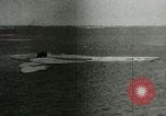 Standbild Polar Bear Jagd Herschel Island Arktischen Ozean, 1915, aus Sekunde 26 historischem Filmmaterial Videoclip 65675020856