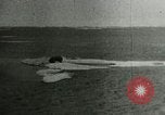 Standbild Polar Bear Jagd Herschel Island Arktischen Ozean, 1915, aus Sekunde 31 historischem Filmmaterial Videoclip 65675020856