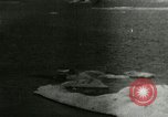 Standbild Polar Bear Jagd Herschel Island Arktischen Ozean, 1915, aus Sekunde 50 historischem Filmmaterial Videoclip 65675020856
