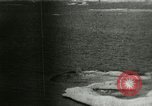 Standbild Polar Bear Jagd Herschel Island Arktischen Ozean, 1915, aus Sekunde 52 historischem Filmmaterial Videoclip 65675020856