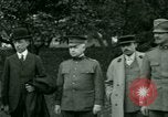 Immagine di Presidente Woodrow Wilson ispeziona aerei bombardieri Washington DC Bolling Field USA, 1918, secondo 11 filmato di repertorio 65675020880