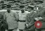 Immagine di Presidente Woodrow Wilson ispeziona aerei bombardieri Washington DC Bolling Field USA, 1918, secondo 31 filmato di repertorio 65675020880