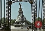 Standbild Zweiten Weltkrieg London England Vereinigtes Königreich, 1944, aus Sekunde 16 historischem Filmmaterial Videoclip 65675020894