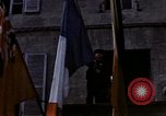 Immagine di Bandiera cerimonia di presentazione Cherbourg Normandia Francia, 1944, secondo 12 filmato di repertorio 65675020906