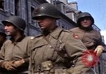 Immagine di Bandiera cerimonia di presentazione Cherbourg Normandia Francia, 1944, secondo 17 filmato di repertorio 65675020906