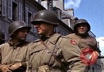 Immagine di Bandiera cerimonia di presentazione Cherbourg Normandia Francia, 1944, secondo 21 filmato di repertorio 65675020906