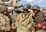 Immagine di Bandiera cerimonia di presentazione Cherbourg Normandia Francia, 1944, secondo 29 filmato di repertorio 65675020906