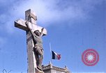 Standbild Fischerdorf Barfleur Frankreich, 1944, aus Sekunde 4 historischem Filmmaterial Videoclip 65675020908