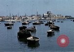 Standbild Fischerdorf Barfleur Frankreich, 1944, aus Sekunde 23 historischem Filmmaterial Videoclip 65675020908