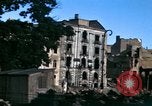 Standbild Blick vom Fahrzeug vom Krieg zerrissenen Berlin fahren Berlin Deutschland, 1945, aus Sekunde 3 historischem Filmmaterial Videoclip 65675020921
