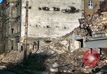 Standbild Blick vom Fahrzeug vom Krieg zerrissenen Berlin fahren Berlin Deutschland, 1945, aus Sekunde 7 historischem Filmmaterial Videoclip 65675020921