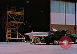 Standbild F-102A Edwards Air Force Base California USA, 1956, aus Sekunde 22 historischem Filmmaterial Videoclip 65675020955