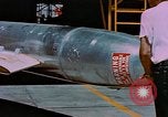 Standbild F-102A Edwards Air Force Base California USA, 1956, aus Sekunde 32 historischem Filmmaterial Videoclip 65675020955