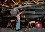 Standbild F-102A Edwards Air Force Base California USA, 1956, aus Sekunde 37 historischem Filmmaterial Videoclip 65675020955