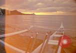 Standbild Royal Hawaiian Hotel Honolulu Hawaii USA, 1973, aus Sekunde 53 historischem Filmmaterial Videoclip 65675020961