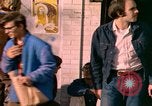 Standbild Männer und Frauen San Francisco California USA, 1967, aus Sekunde 4 historischem Filmmaterial Videoclip 65675020968