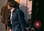 Standbild Männer und Frauen San Francisco California USA, 1967, aus Sekunde 6 historischem Filmmaterial Videoclip 65675020968