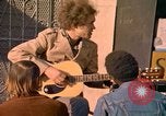 Standbild Männer und Frauen San Francisco California USA, 1967, aus Sekunde 20 historischem Filmmaterial Videoclip 65675020968
