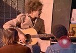 Standbild Männer und Frauen San Francisco California USA, 1967, aus Sekunde 24 historischem Filmmaterial Videoclip 65675020968