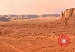 Image montagnes de grès rouge Arizona United States USA, 1967, de la seconde 3 séquences d'archives historiques vidéo 65675020982