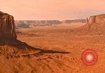 Image montagnes de grès rouge Arizona United States USA, 1967, de la seconde 16 séquences d'archives historiques vidéo 65675020982