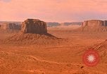 Image montagnes de grès rouge Arizona United States USA, 1967, de la seconde 29 séquences d'archives historiques vidéo 65675020982