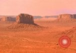 Image montagnes de grès rouge Arizona United States USA, 1967, de la seconde 30 séquences d'archives historiques vidéo 65675020982