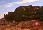 Image montagnes de grès rouge Arizona United States USA, 1973, de la seconde 18 séquences d'archives historiques vidéo 65675020984