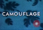 Image dissimulation individuels United States USA, 1942, de la seconde 19 séquences d'archives historiques vidéo 65675020985