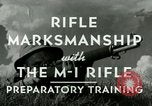 Image rifle marksmanship Formation United States USA, 1943, de la seconde 25 séquences d'archives historiques vidéo 65675020996