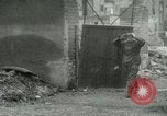 Standbild deutsche Soldaten Kapitulation in Koblenz während Zweiten Weltkrieg Koblenz Deutschland, 1945, aus Sekunde 1 historischem Filmmaterial Videoclip 65675020999