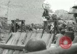 Standbild deutsche Soldaten Kapitulation in Koblenz während Zweiten Weltkrieg Koblenz Deutschland, 1945, aus Sekunde 12 historischem Filmmaterial Videoclip 65675020999