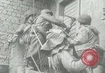 Standbild deutsche Soldaten Kapitulation in Koblenz während Zweiten Weltkrieg Koblenz Deutschland, 1945, aus Sekunde 21 historischem Filmmaterial Videoclip 65675020999