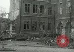 Standbild deutsche Soldaten Kapitulation in Koblenz während Zweiten Weltkrieg Koblenz Deutschland, 1945, aus Sekunde 35 historischem Filmmaterial Videoclip 65675020999