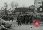 Standbild deutsche Soldaten Kapitulation in Koblenz während Zweiten Weltkrieg Koblenz Deutschland, 1945, aus Sekunde 46 historischem Filmmaterial Videoclip 65675020999