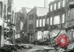 Immagine di Distruzione in Coblenz nella seconda guerra mondiale Koblenz Germania, 1945, secondo 9 filmato di repertorio 65675021000
