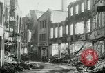 Immagine di Distruzione in Coblenz nella seconda guerra mondiale Koblenz Germania, 1945, secondo 11 filmato di repertorio 65675021000