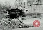 Immagine di Distruzione in Coblenz nella seconda guerra mondiale Koblenz Germania, 1945, secondo 24 filmato di repertorio 65675021000
